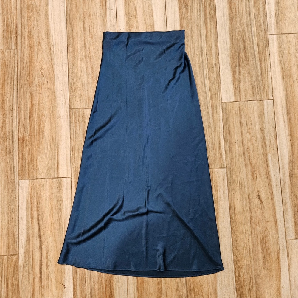 Renee C. Strapless maxi dress